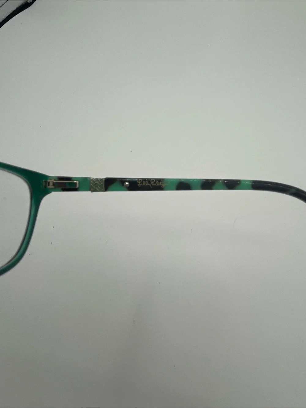 Lilly Pulitzer Eyeglasses with Pink Case